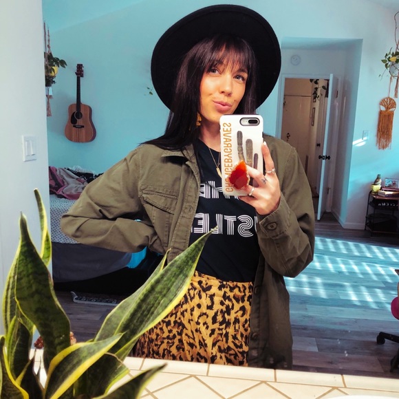 Meet your Posher, BG - Picture 1 of 1